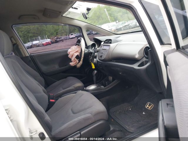 Photo 4 VIN: JHMGE8H38DC017841 - HONDA FIT 