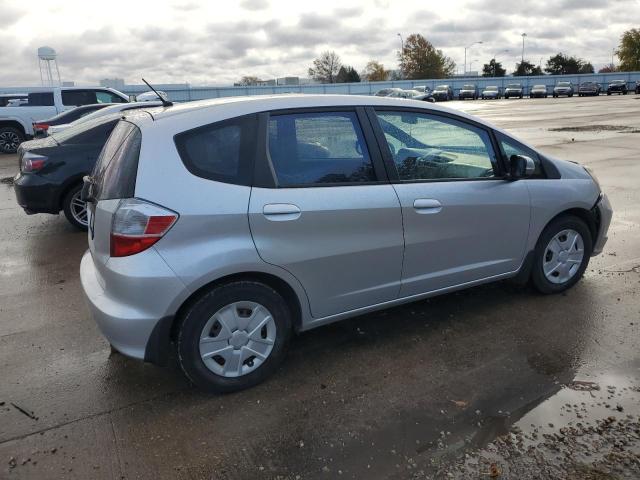 Photo 2 VIN: JHMGE8H38DC056087 - HONDA FIT 