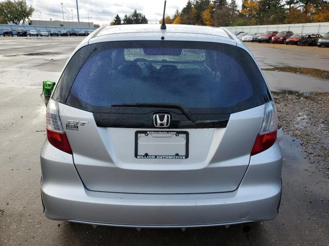 Photo 5 VIN: JHMGE8H38DC056087 - HONDA FIT 