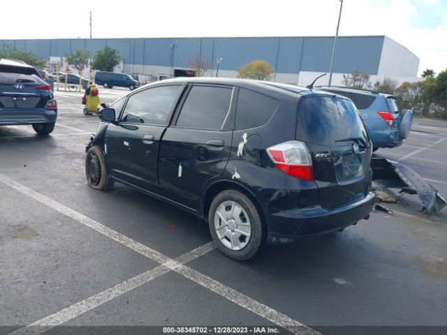 Photo 2 VIN: JHMGE8H38DC063850 - HONDA FIT 