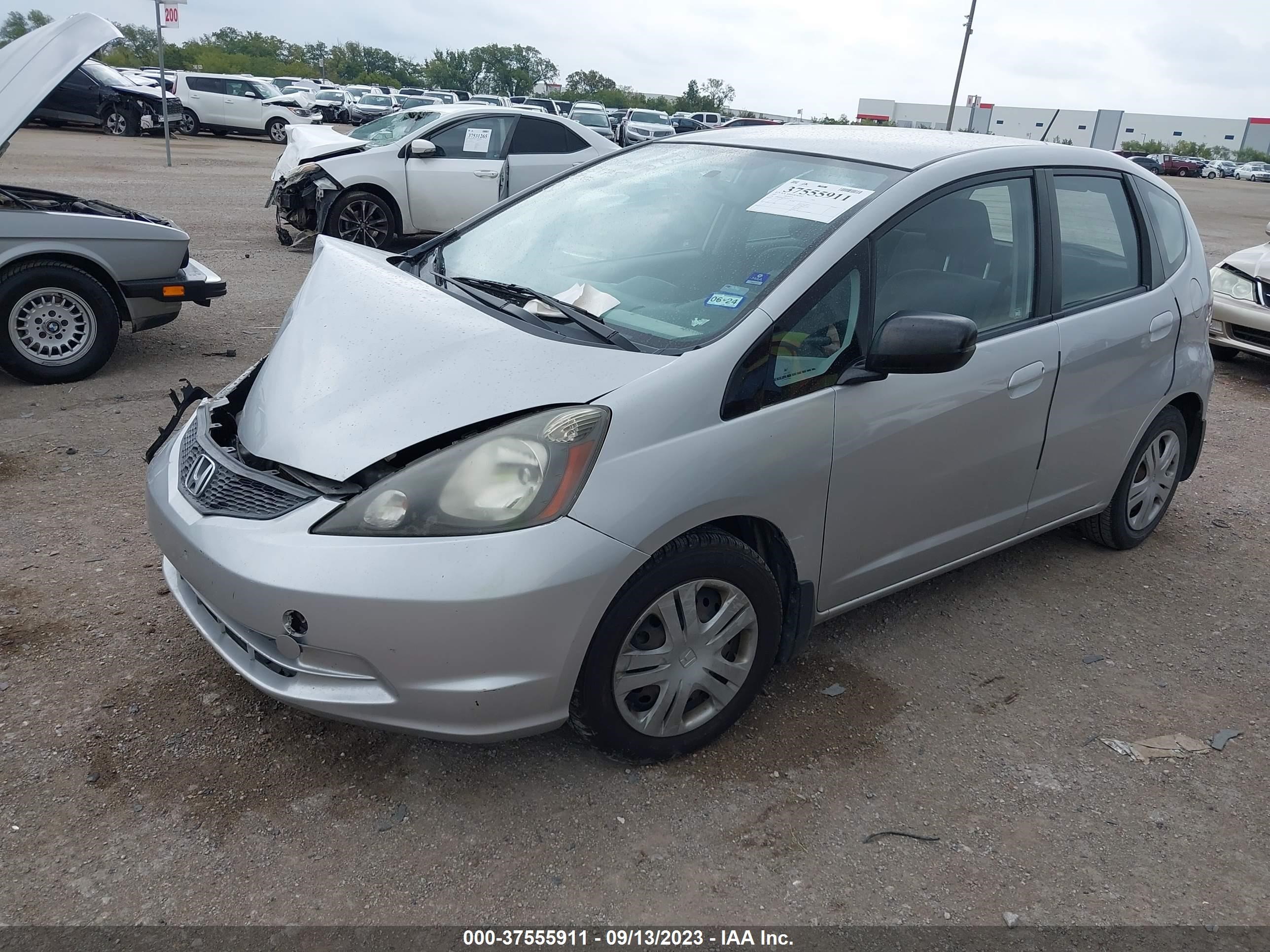 Photo 1 VIN: JHMGE8H39BC023175 - HONDA FIT 