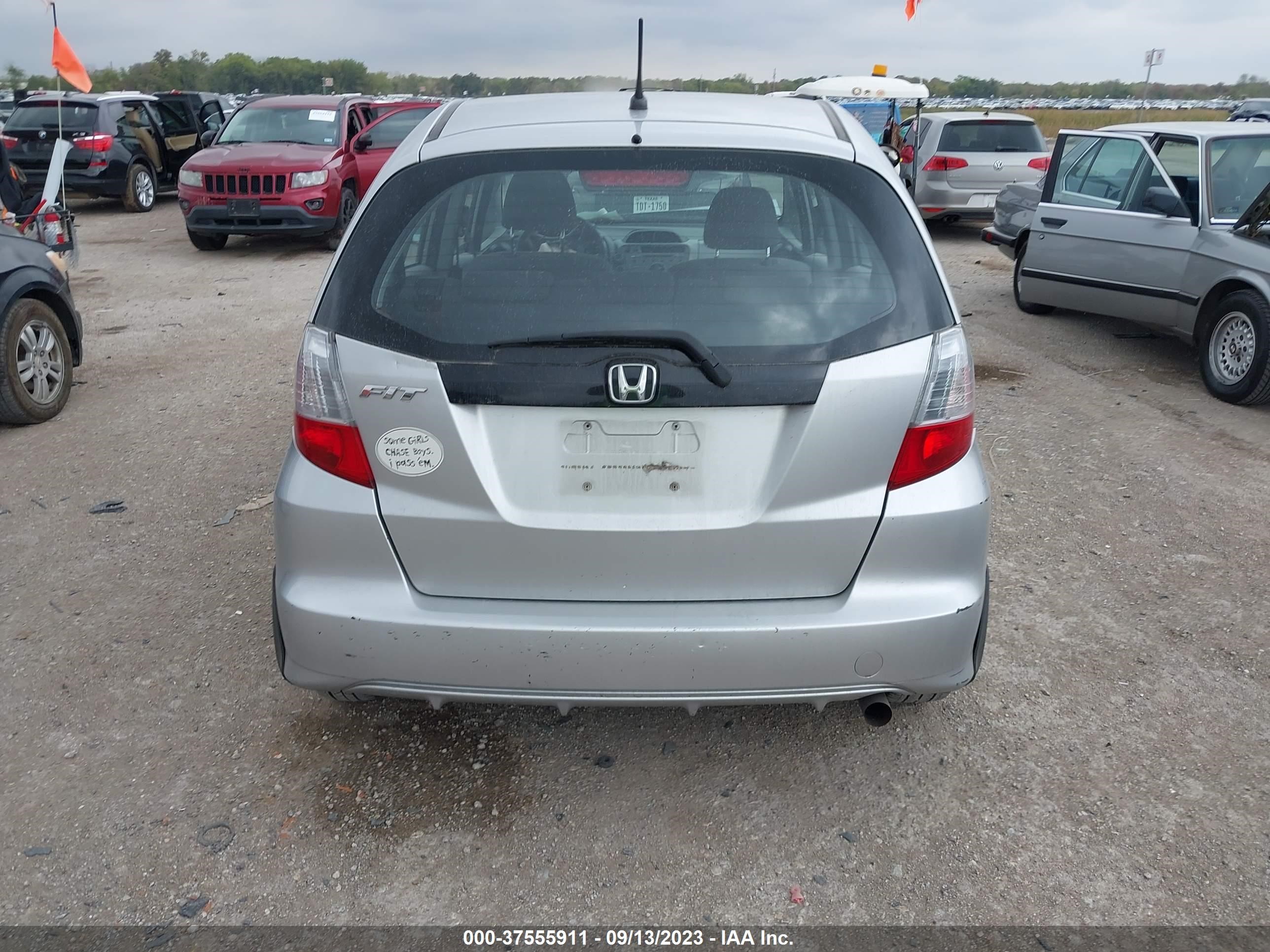 Photo 12 VIN: JHMGE8H39BC023175 - HONDA FIT 