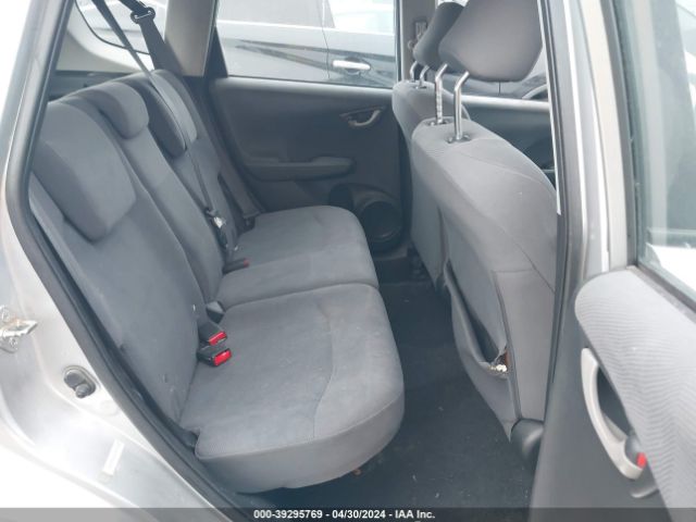 Photo 7 VIN: JHMGE8H39BC028215 - HONDA FIT 