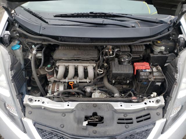 Photo 6 VIN: JHMGE8H39DC069043 - HONDA FIT 