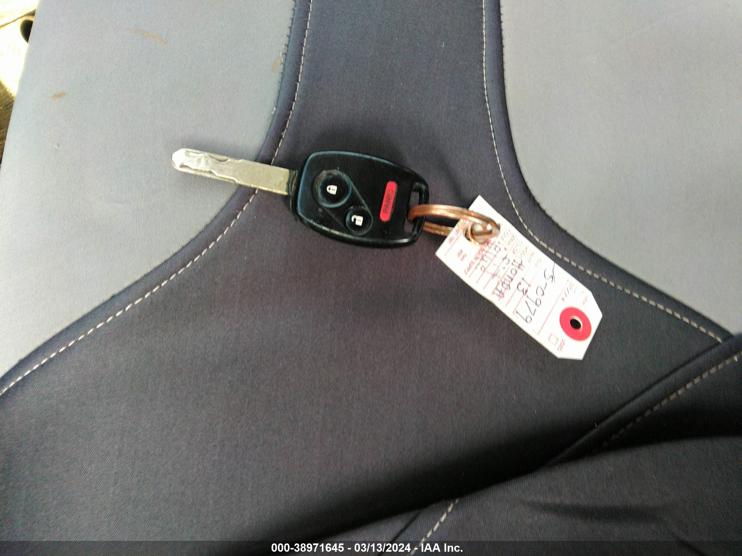 Photo 10 VIN: JHMGE8H39DC079796 - HONDA FIT 