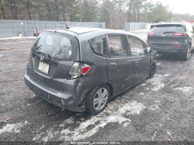 Photo 3 VIN: JHMGE8H3XBC007387 - HONDA FIT 