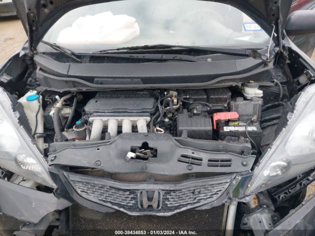 Photo 9 VIN: JHMGE8H3XBC025517 - HONDA FIT 