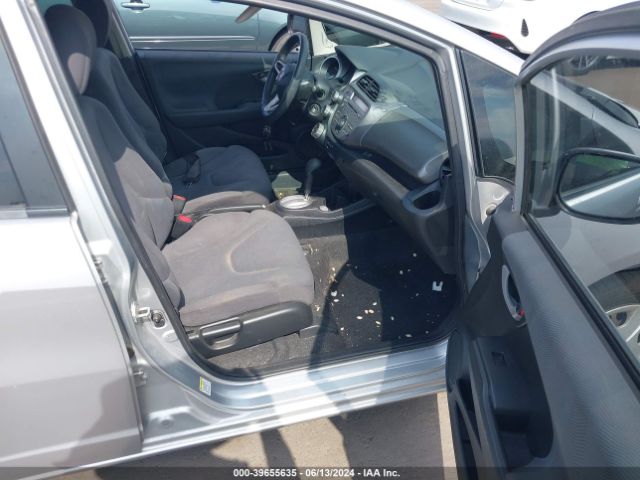 Photo 4 VIN: JHMGE8H3XDC027500 - HONDA FIT 