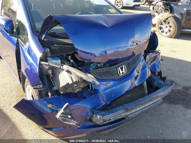 Photo 5 VIN: JHMGE8H3XDC064949 - HONDA FIT 