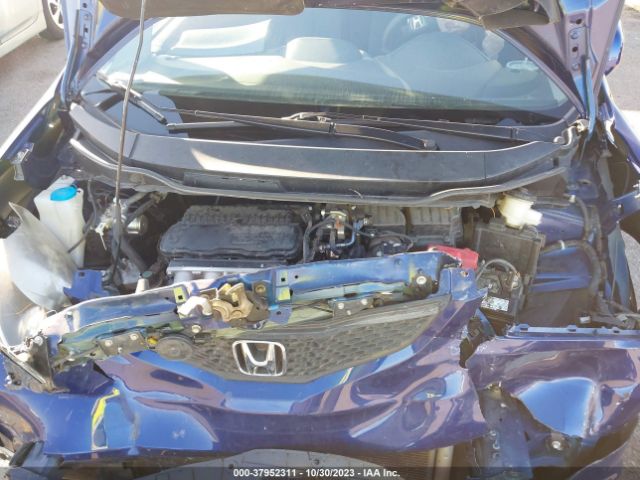 Photo 9 VIN: JHMGE8H3XDC064949 - HONDA FIT 