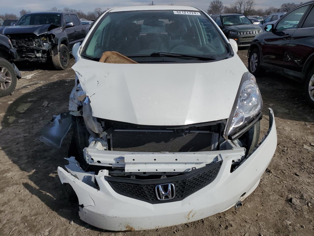 Photo 4 VIN: JHMGE8H40AC003887 - HONDA FIT 