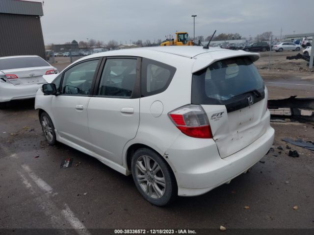 Photo 2 VIN: JHMGE8H41AC039829 - HONDA FIT 