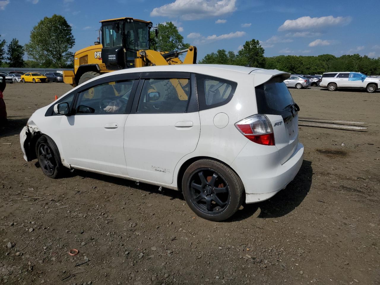 Photo 1 VIN: JHMGE8H42AC021646 - HONDA FIT 