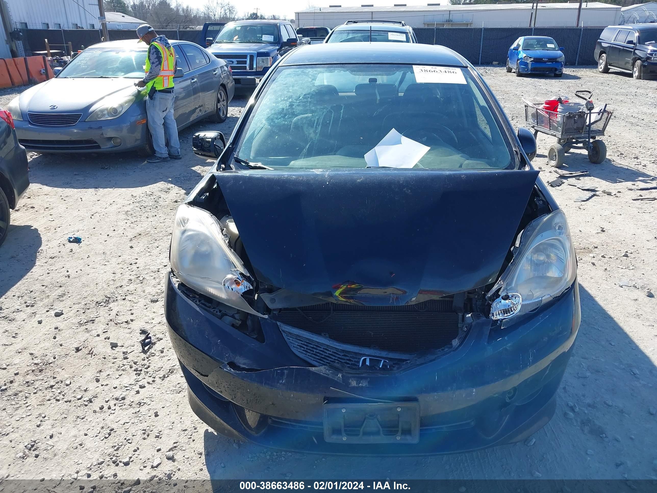 Photo 11 VIN: JHMGE8H42AS000494 - HONDA FIT 