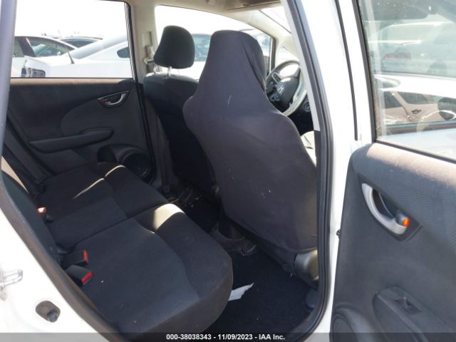 Photo 7 VIN: JHMGE8H43AC004211 - HONDA FIT 