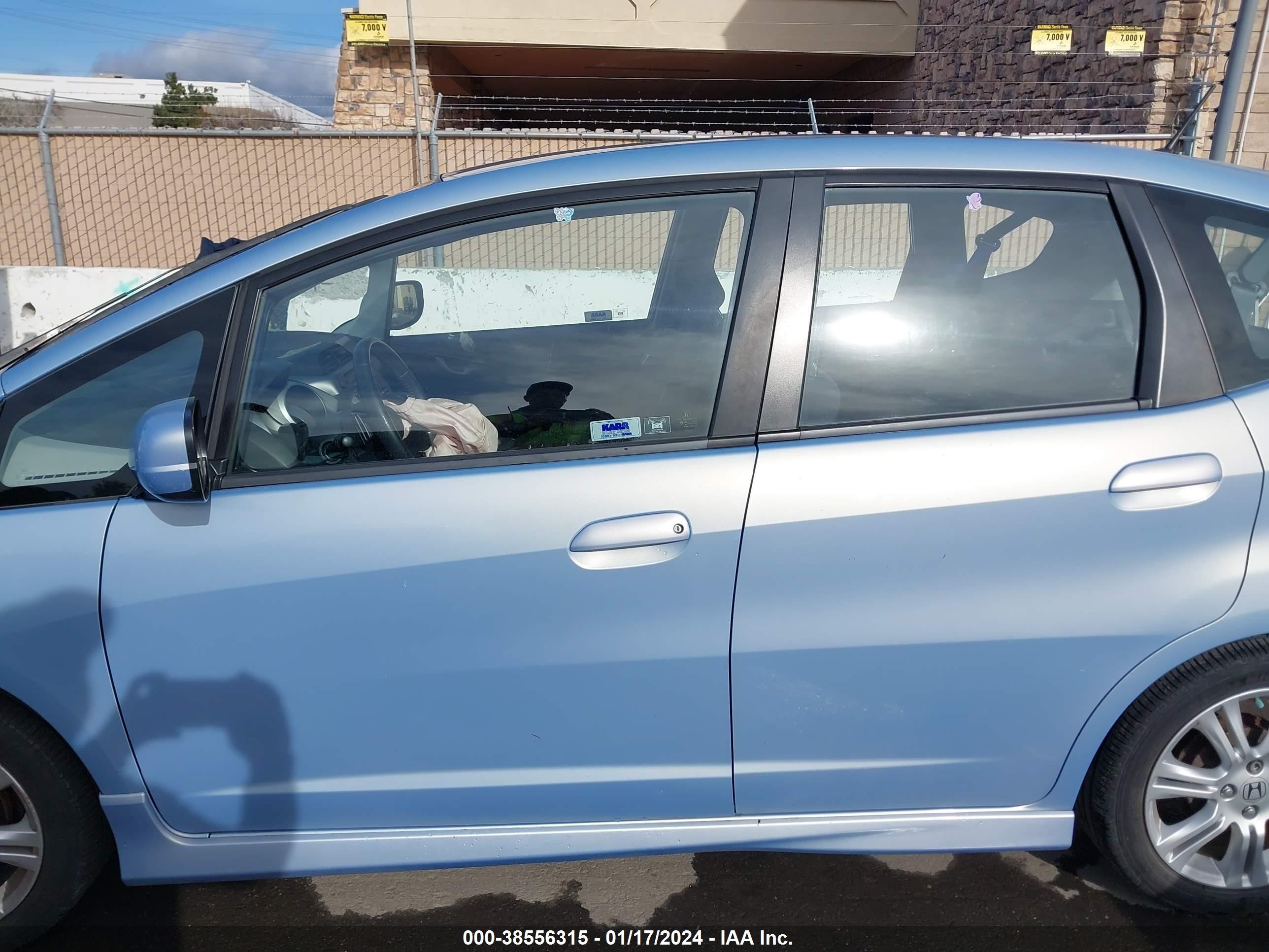 Photo 13 VIN: JHMGE8H43AC006816 - HONDA FIT 