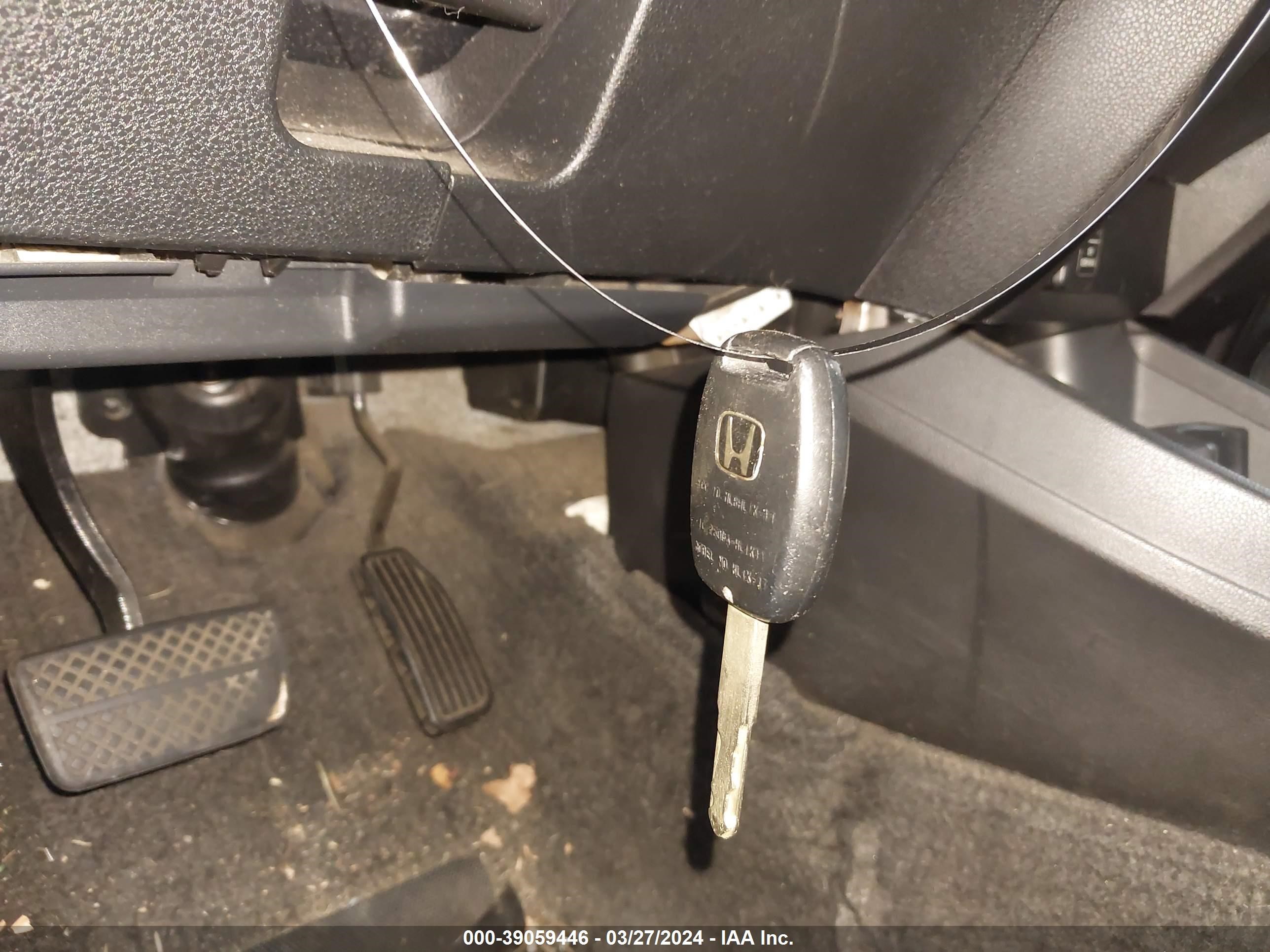 Photo 10 VIN: JHMGE8H43AC008274 - HONDA FIT 