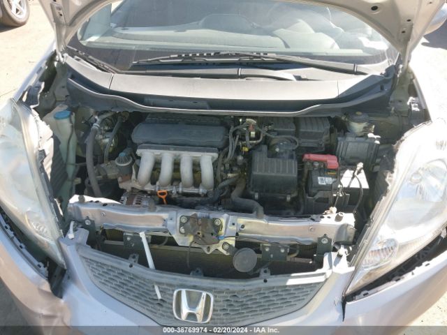 Photo 9 VIN: JHMGE8H43AS015909 - HONDA FIT 