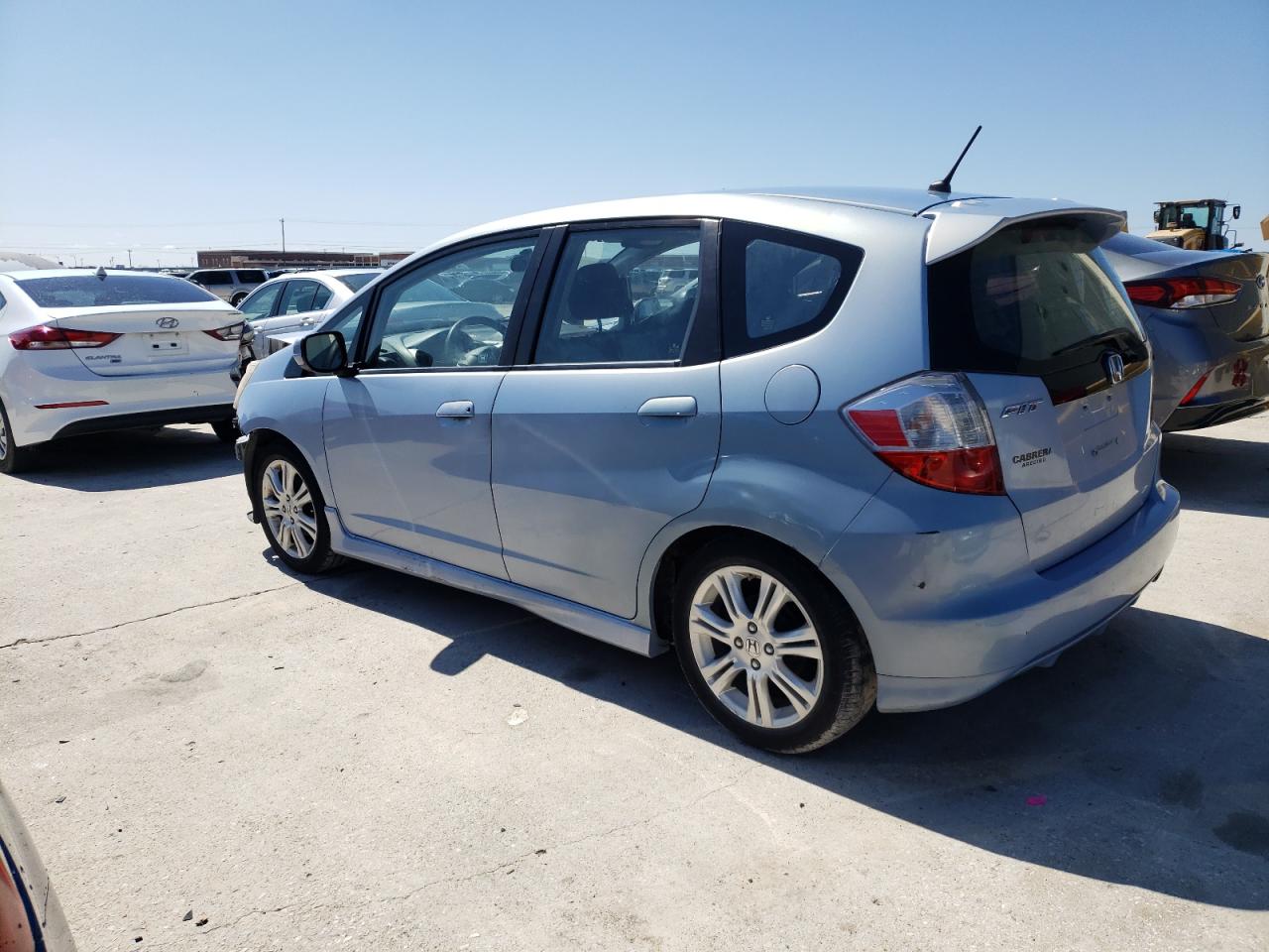 Photo 1 VIN: JHMGE8H44AC021874 - HONDA FIT 