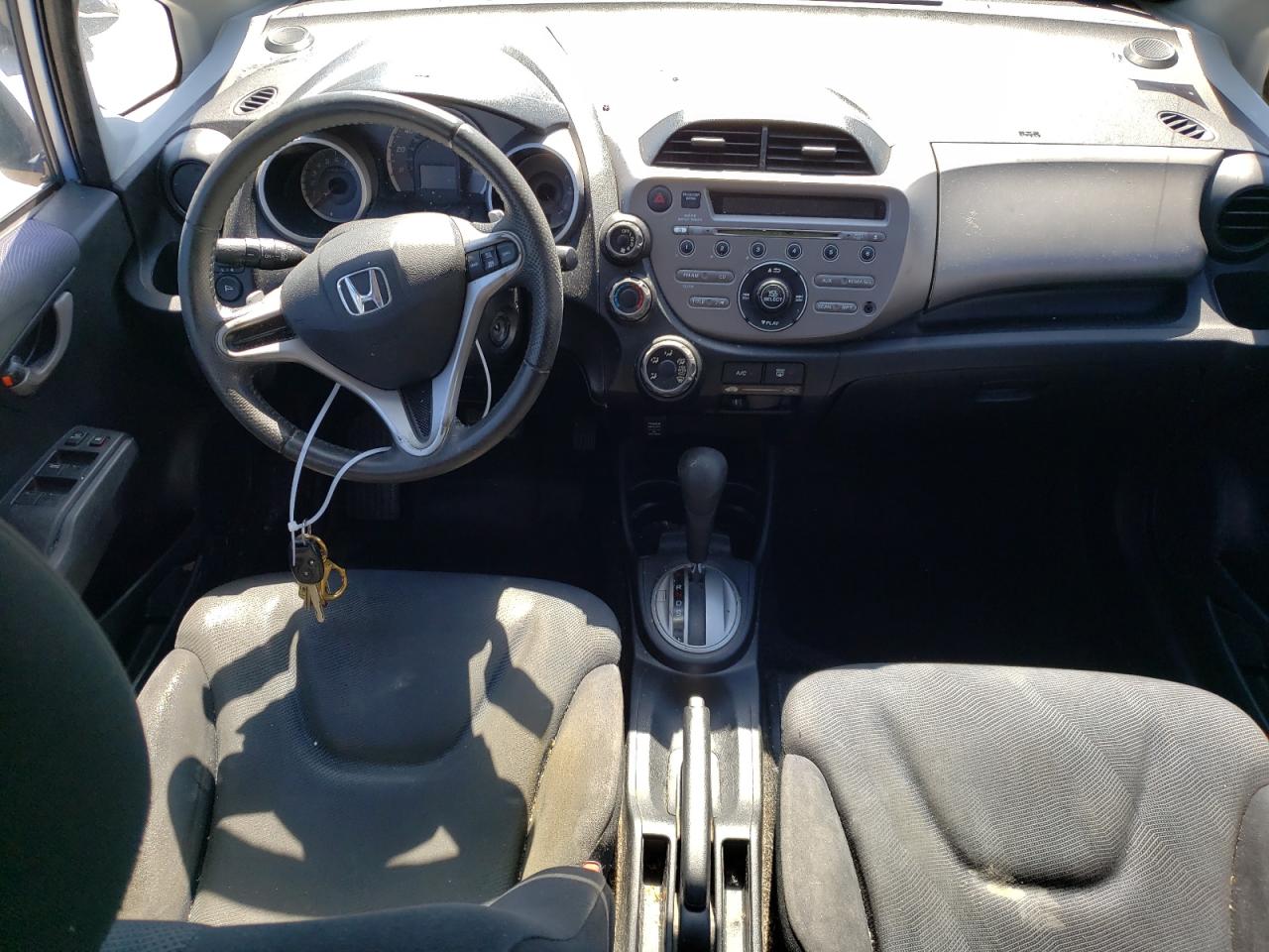 Photo 7 VIN: JHMGE8H44AC021874 - HONDA FIT 