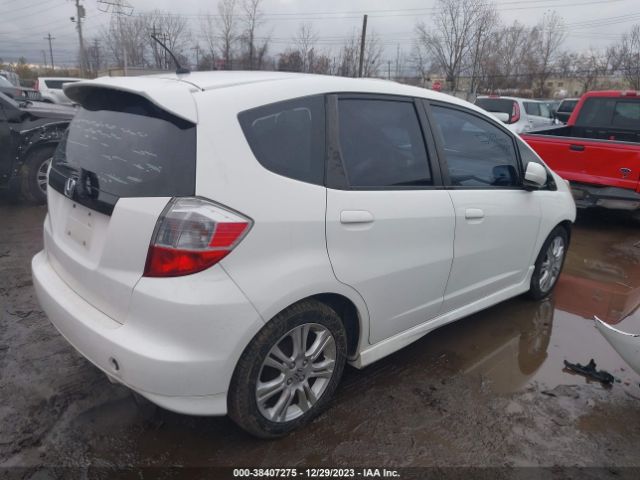 Photo 3 VIN: JHMGE8H44AC034222 - HONDA FIT 