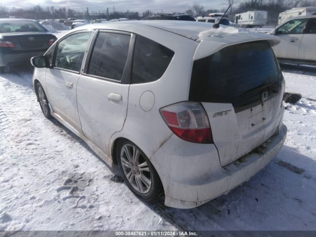 Photo 2 VIN: JHMGE8H44AS026031 - HONDA FIT 