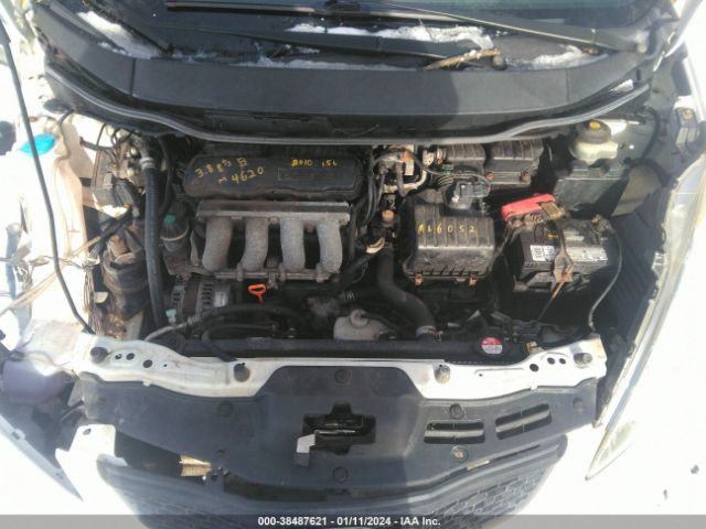 Photo 9 VIN: JHMGE8H44AS026031 - HONDA FIT 