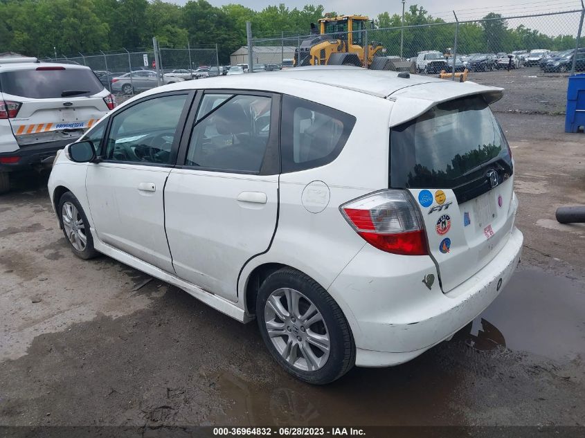 Photo 2 VIN: JHMGE8H45AC009264 - HONDA FIT 