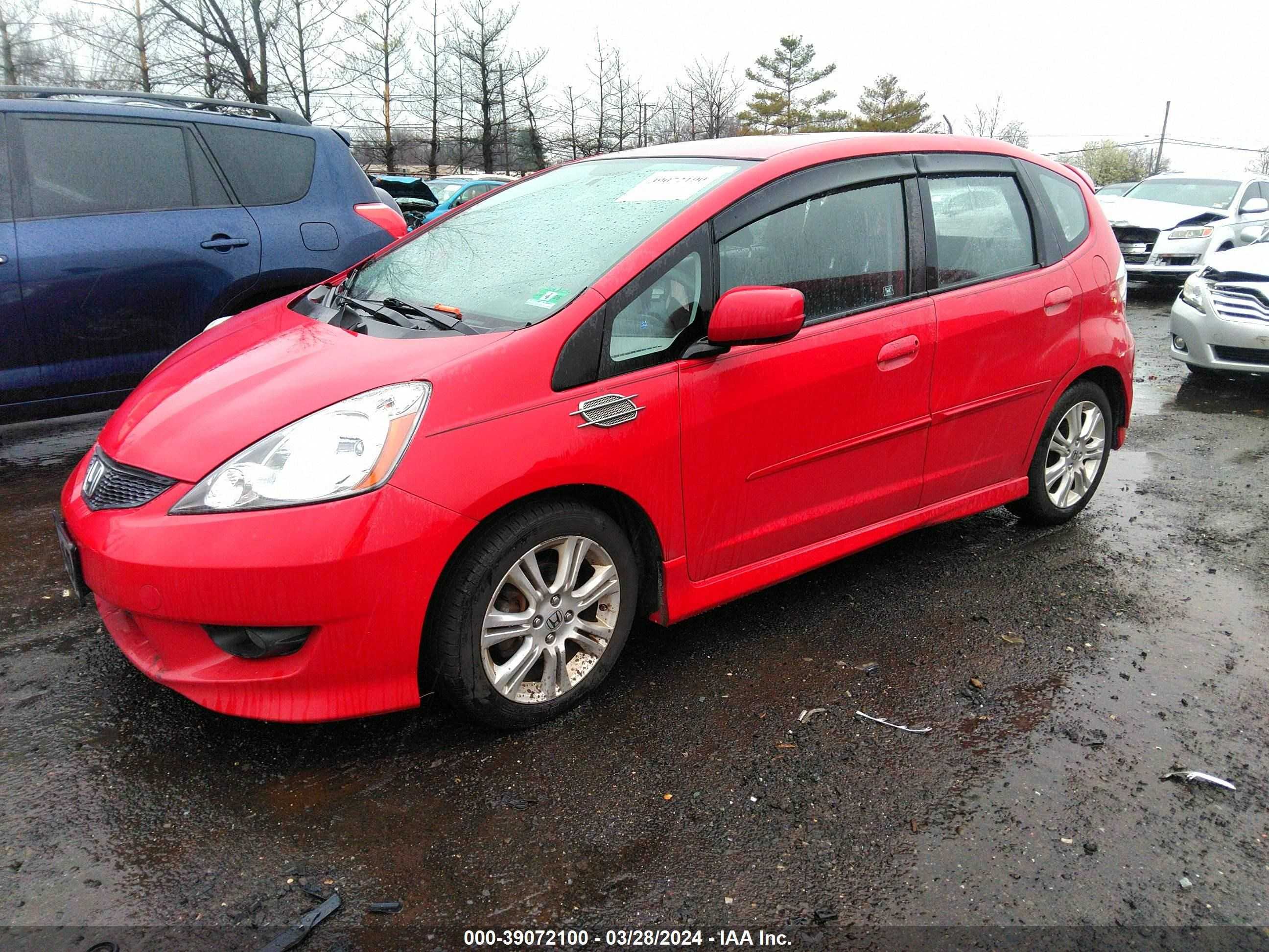 Photo 1 VIN: JHMGE8H45AC011645 - HONDA FIT 