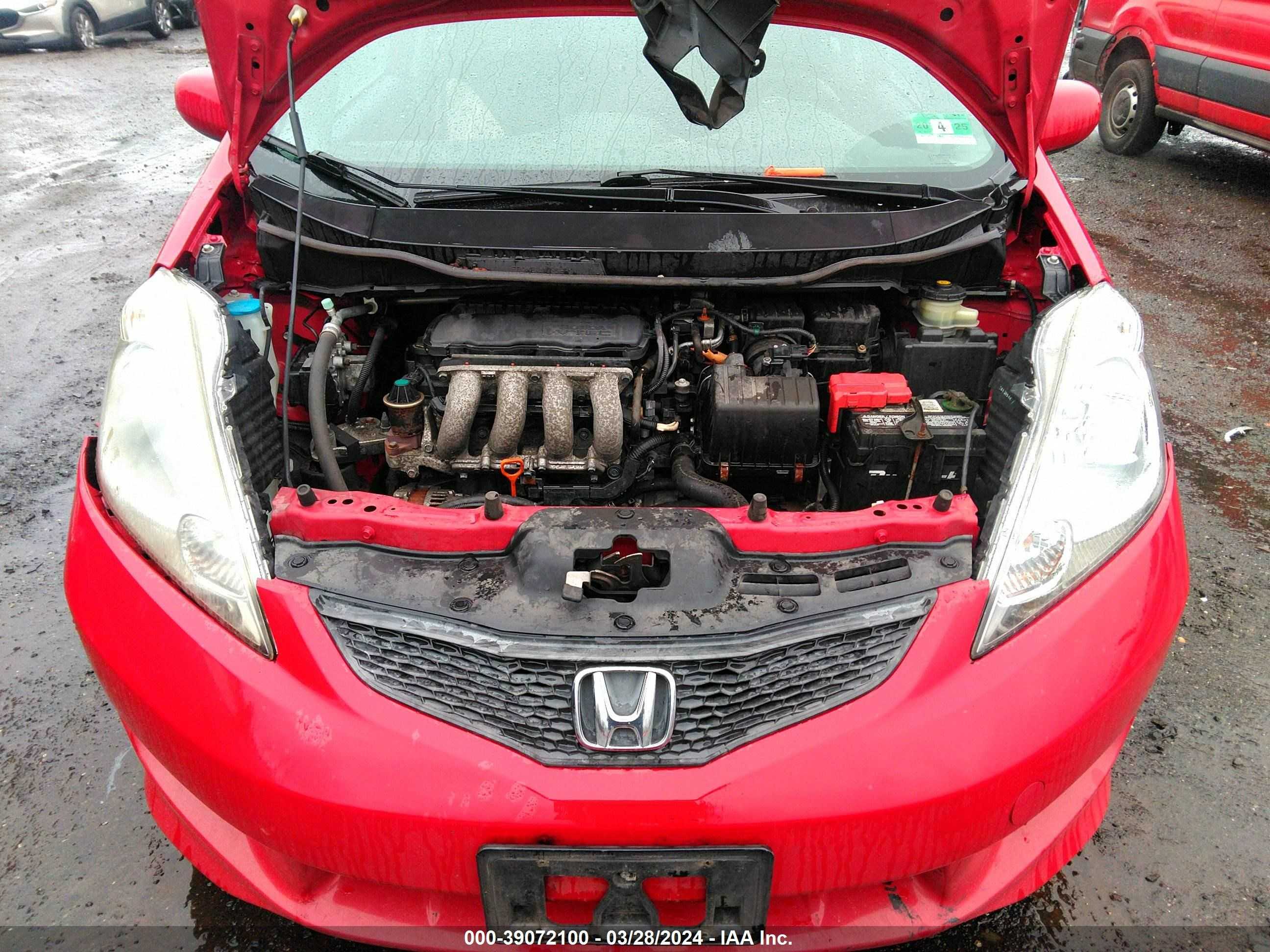 Photo 9 VIN: JHMGE8H45AC011645 - HONDA FIT 