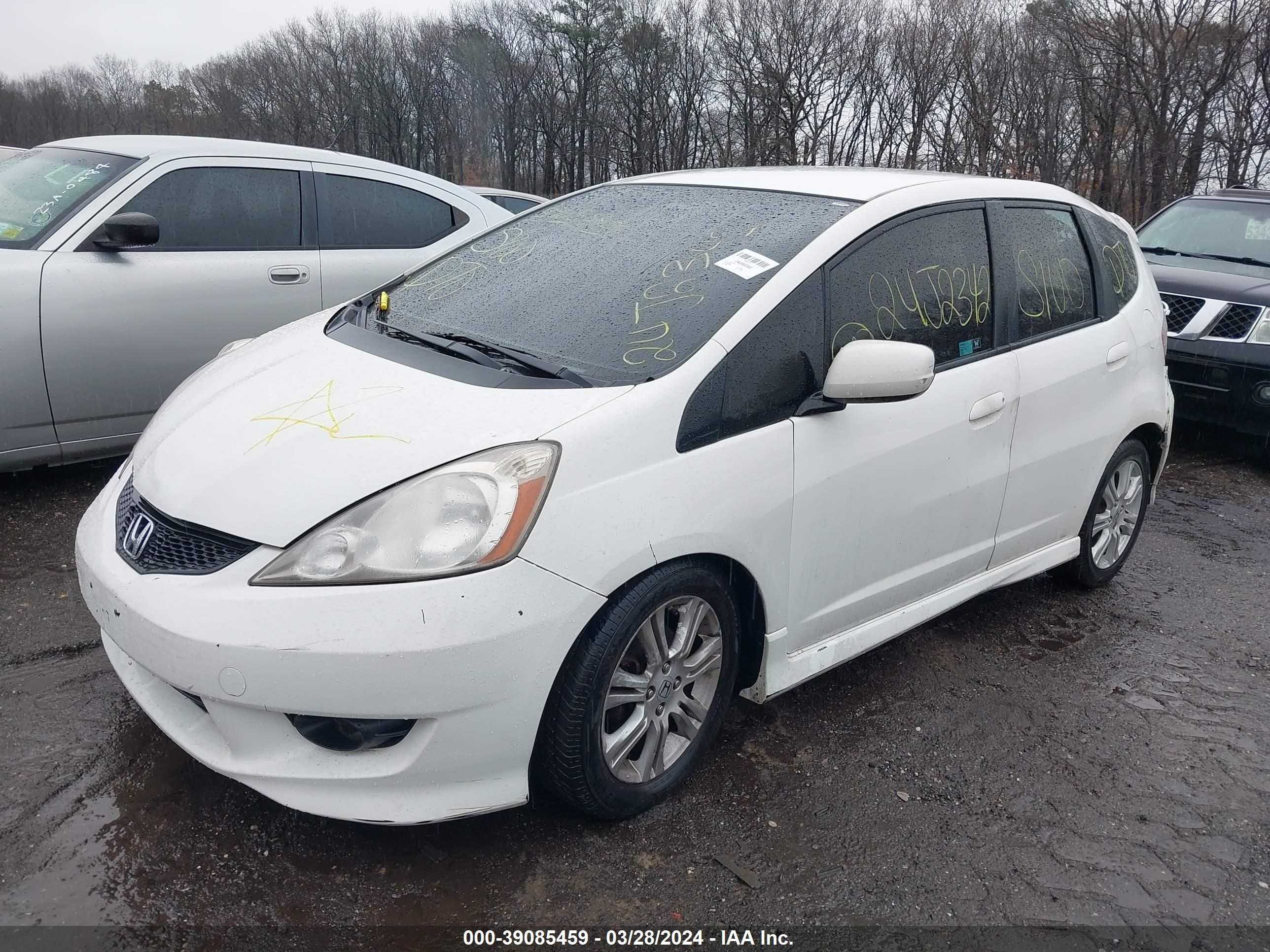 Photo 1 VIN: JHMGE8H45AC038456 - HONDA FIT 