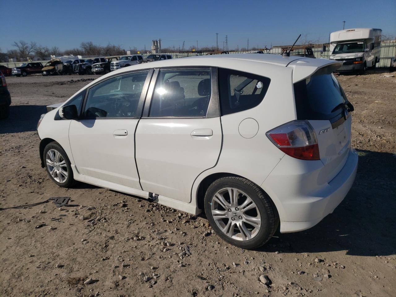 Photo 1 VIN: JHMGE8H46AC002761 - HONDA FIT 