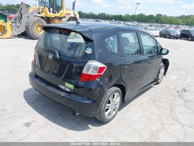 Photo 3 VIN: JHMGE8H46AC028003 - HONDA FIT 