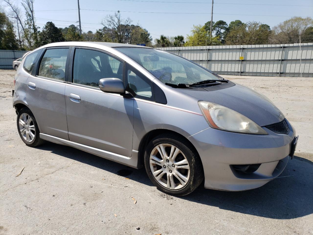 Photo 3 VIN: JHMGE8H47AC035610 - HONDA FIT 