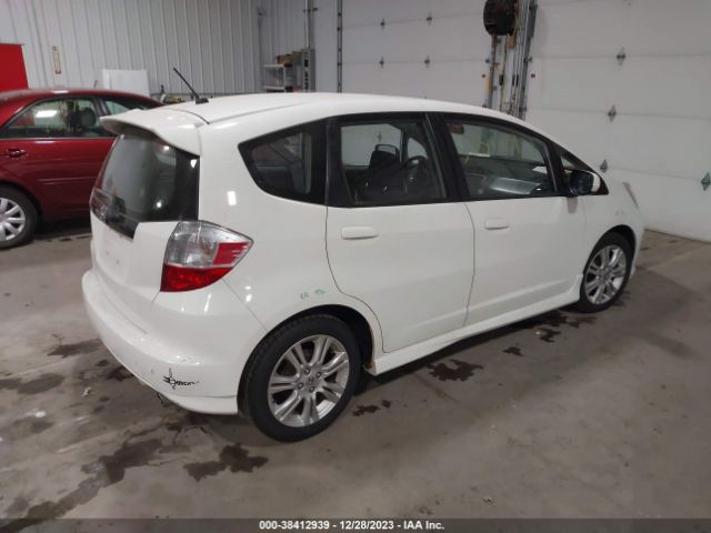 Photo 3 VIN: JHMGE8H47AC038667 - HONDA FIT 