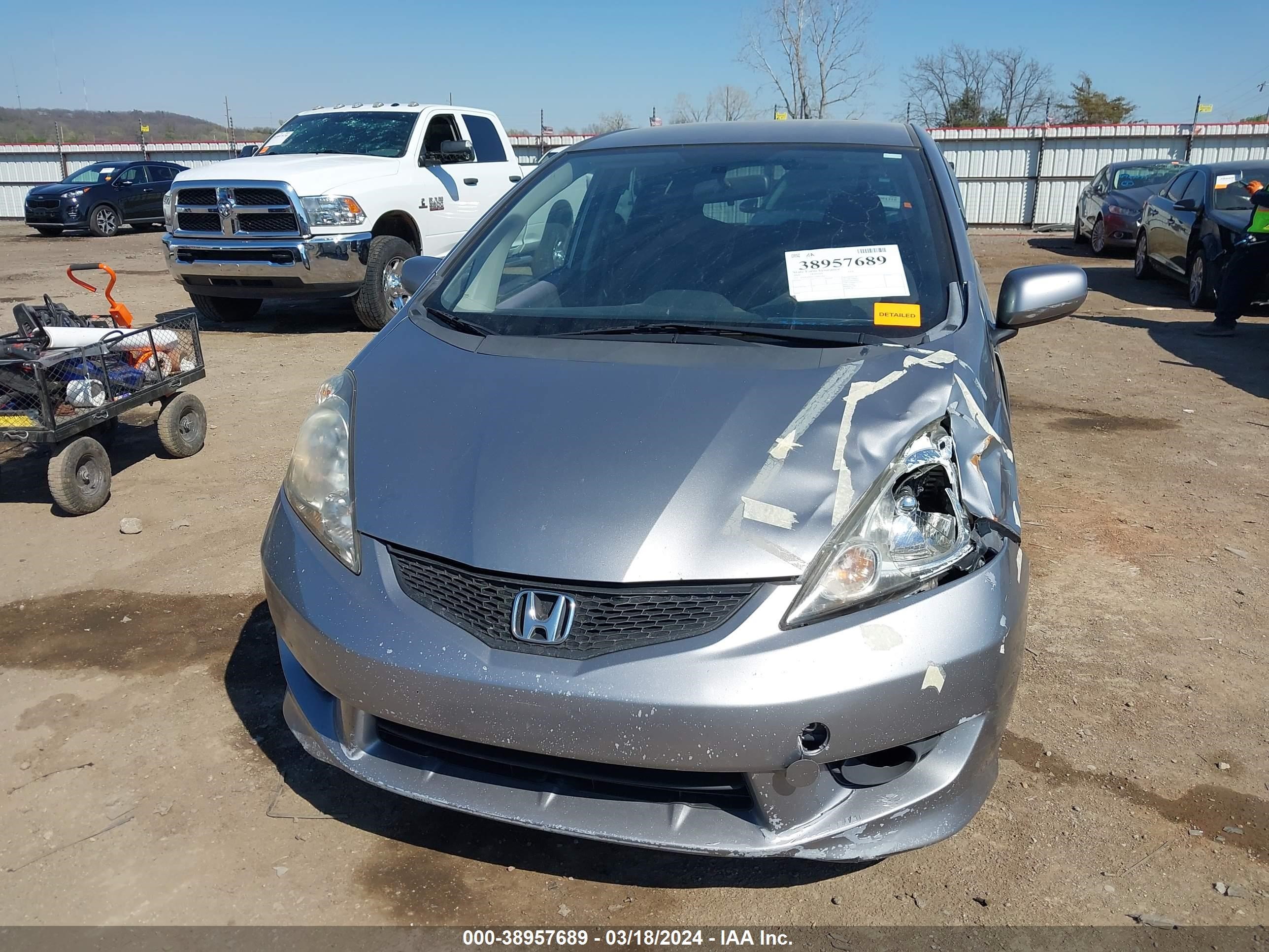 Photo 17 VIN: JHMGE8H47AS001964 - HONDA FIT 