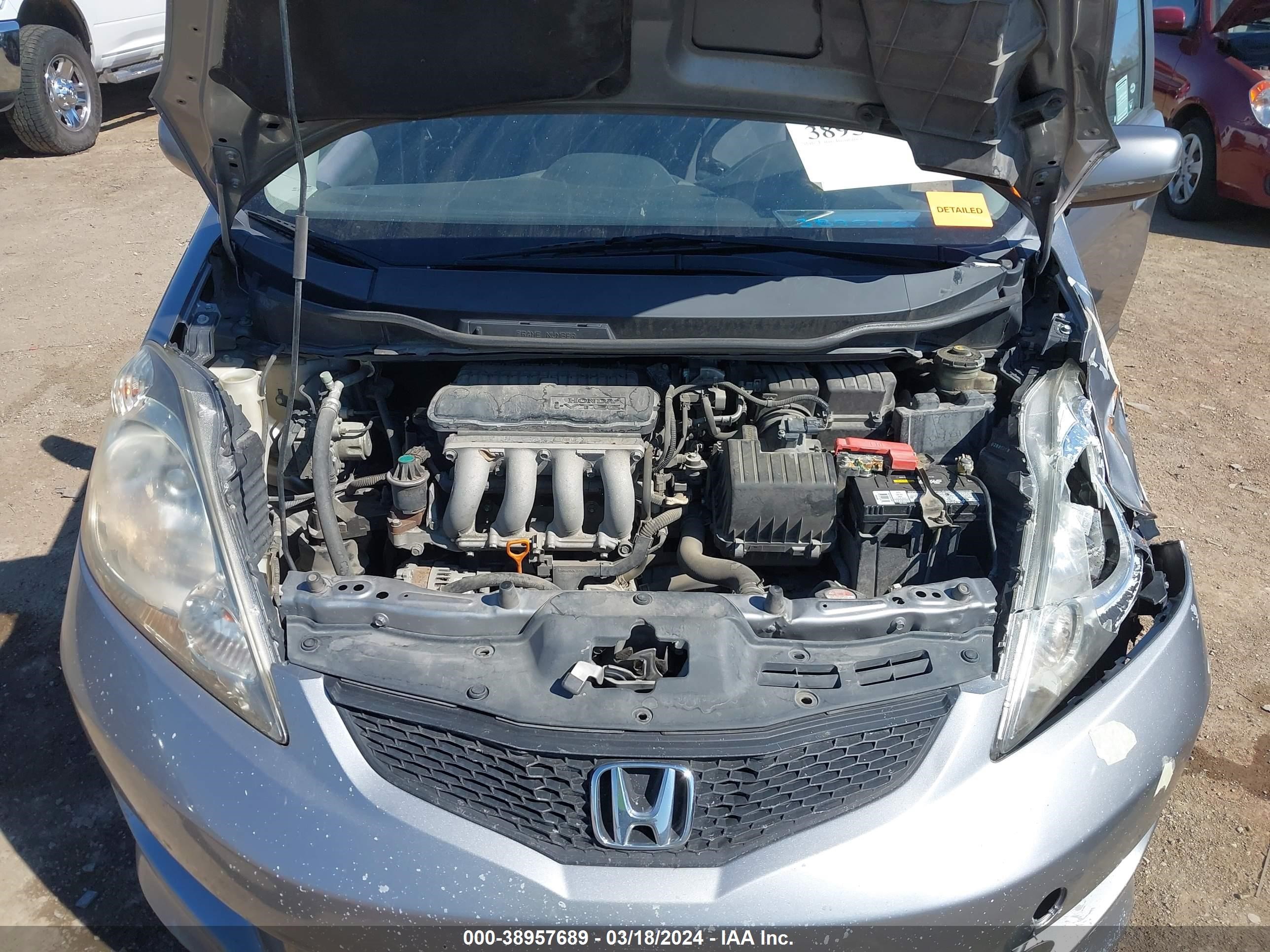 Photo 9 VIN: JHMGE8H47AS001964 - HONDA FIT 