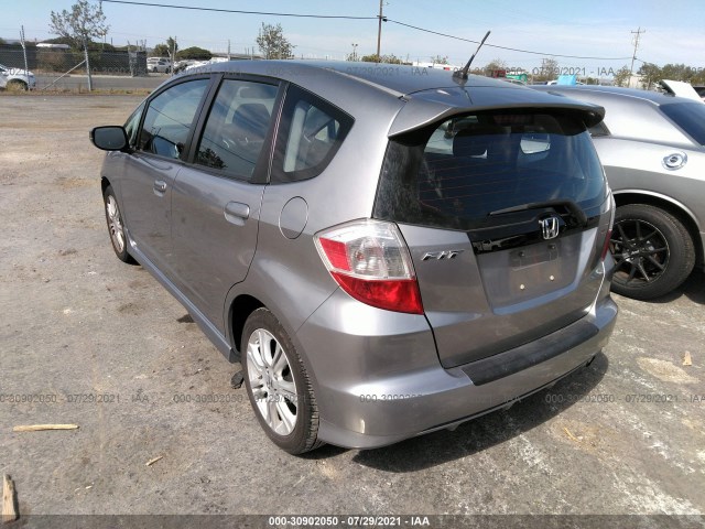 Photo 2 VIN: JHMGE8H47AS015881 - HONDA FIT 