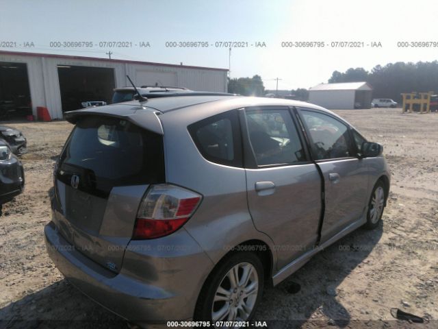 Photo 3 VIN: JHMGE8H47AS019784 - HONDA FIT 