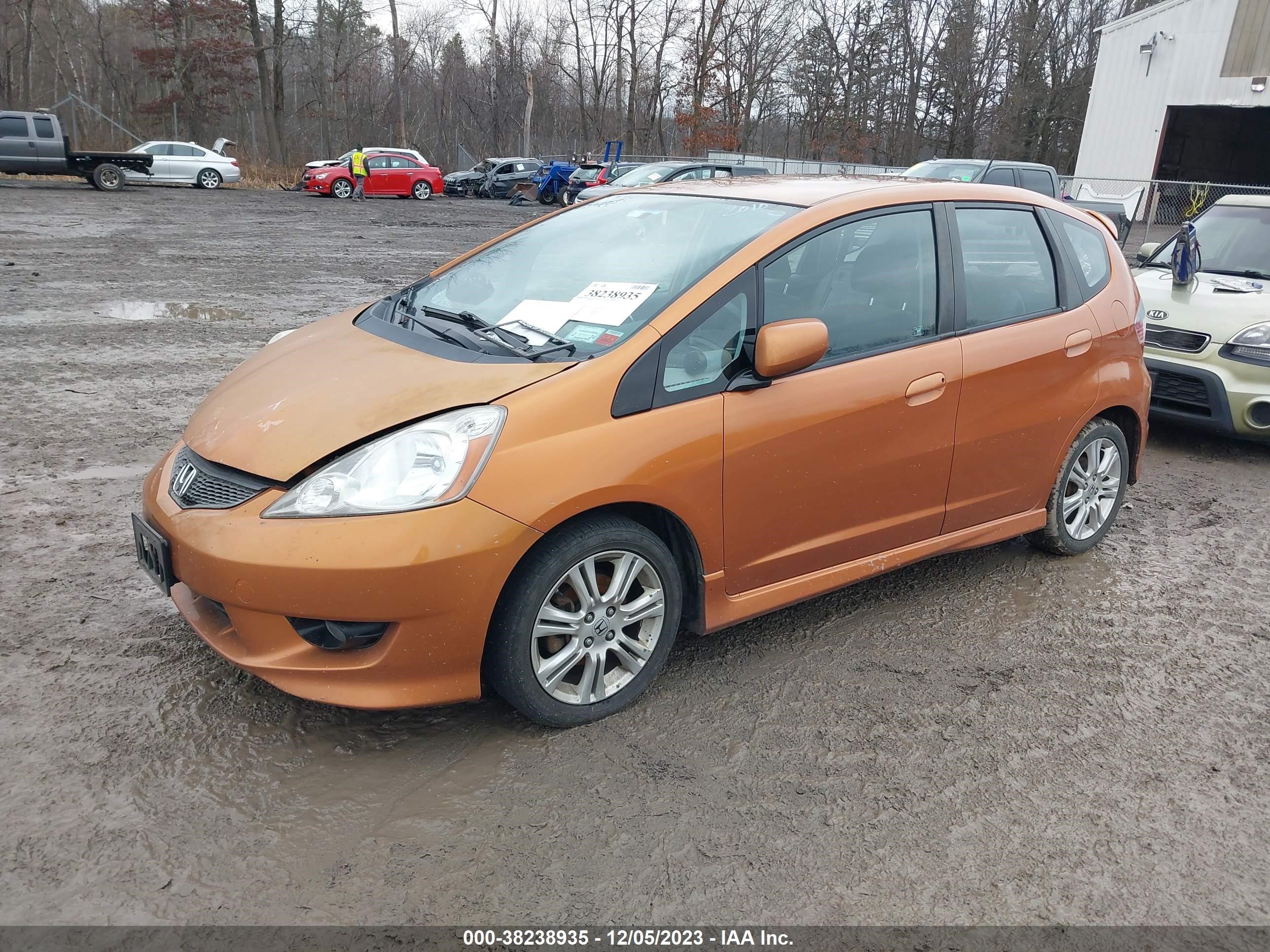 Photo 1 VIN: JHMGE8H47AS024130 - HONDA FIT 