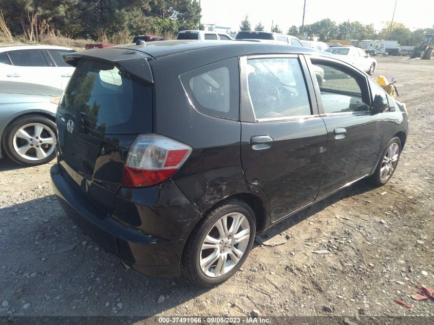 Photo 3 VIN: JHMGE8H48AC002566 - HONDA FIT 