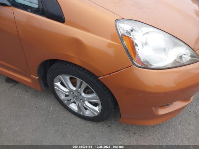 Photo 5 VIN: JHMGE8H48AC020355 - HONDA FIT 