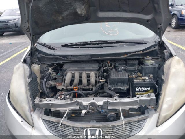 Photo 9 VIN: JHMGE8H48AC028939 - HONDA FIT 