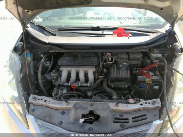 Photo 9 VIN: JHMGE8H48AC029217 - HONDA FIT 