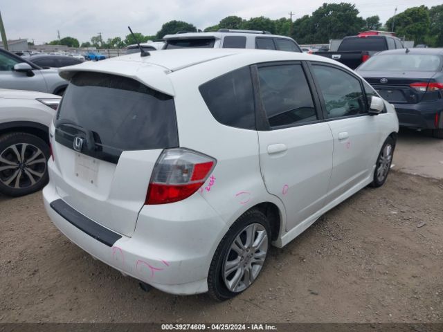 Photo 3 VIN: JHMGE8H48AS014951 - HONDA FIT 