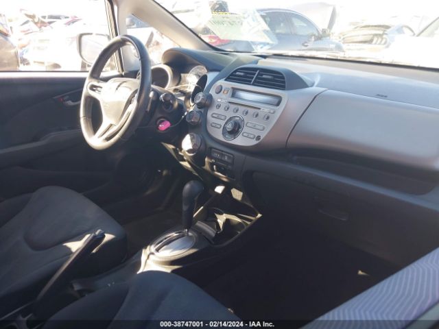 Photo 4 VIN: JHMGE8H48AS022807 - HONDA FIT 