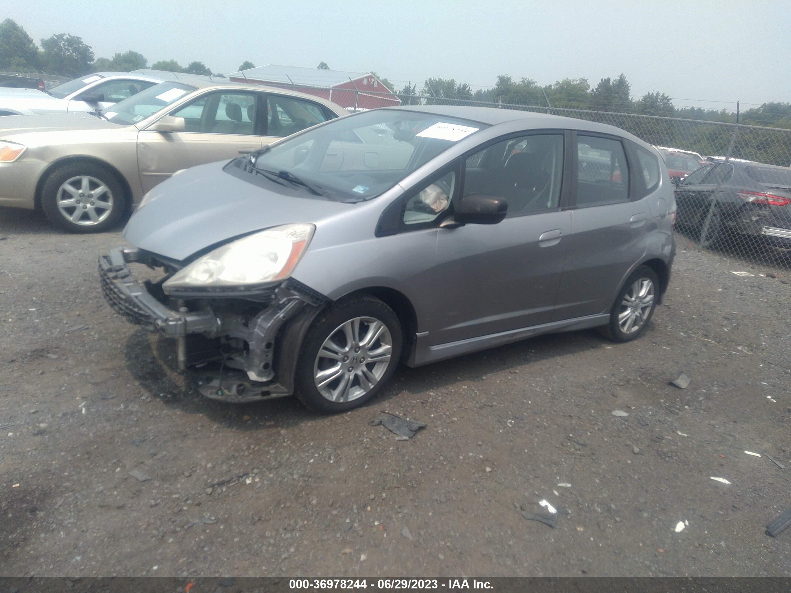 Photo 1 VIN: JHMGE8H48AS026596 - HONDA FIT 