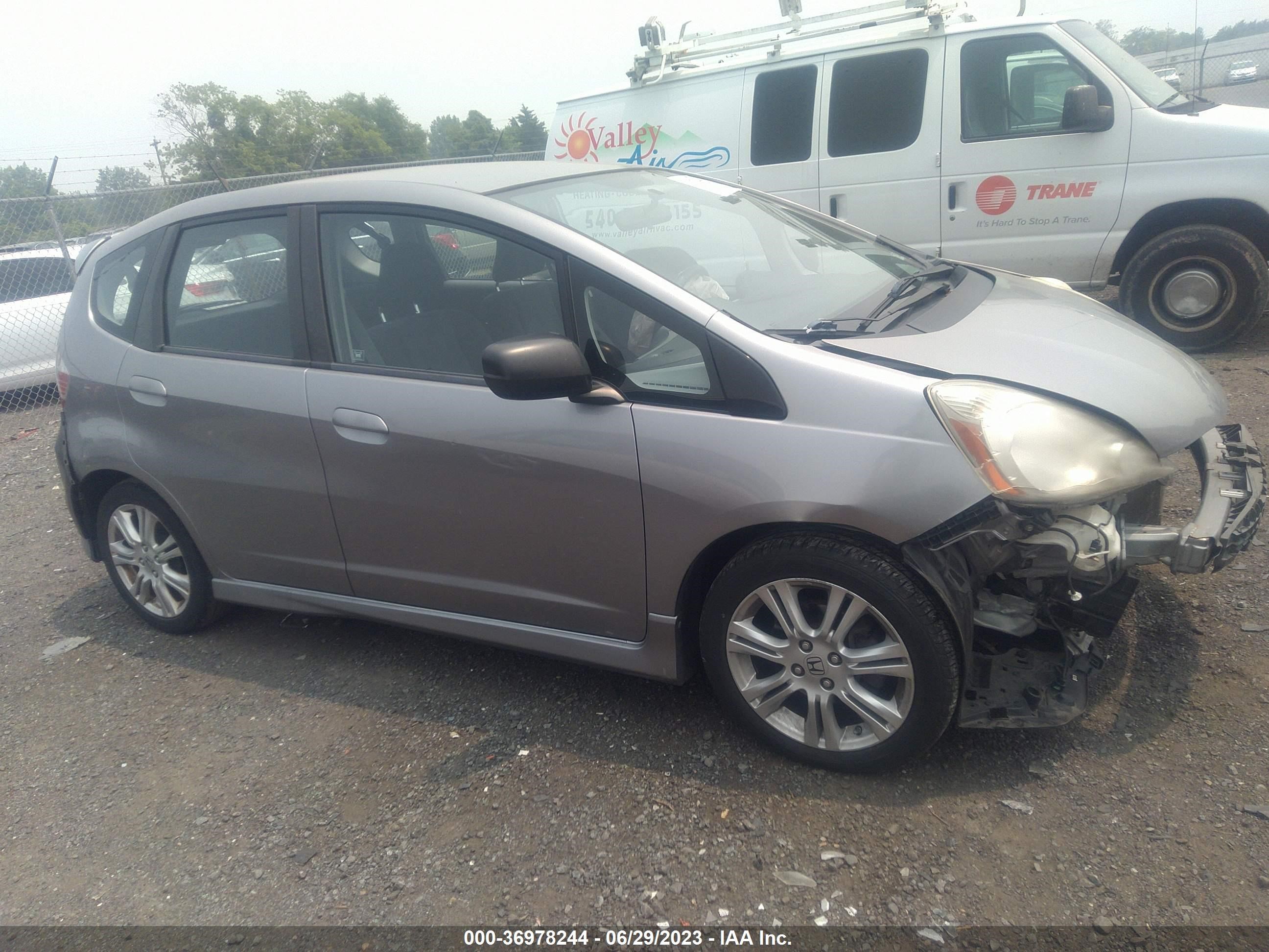 Photo 12 VIN: JHMGE8H48AS026596 - HONDA FIT 