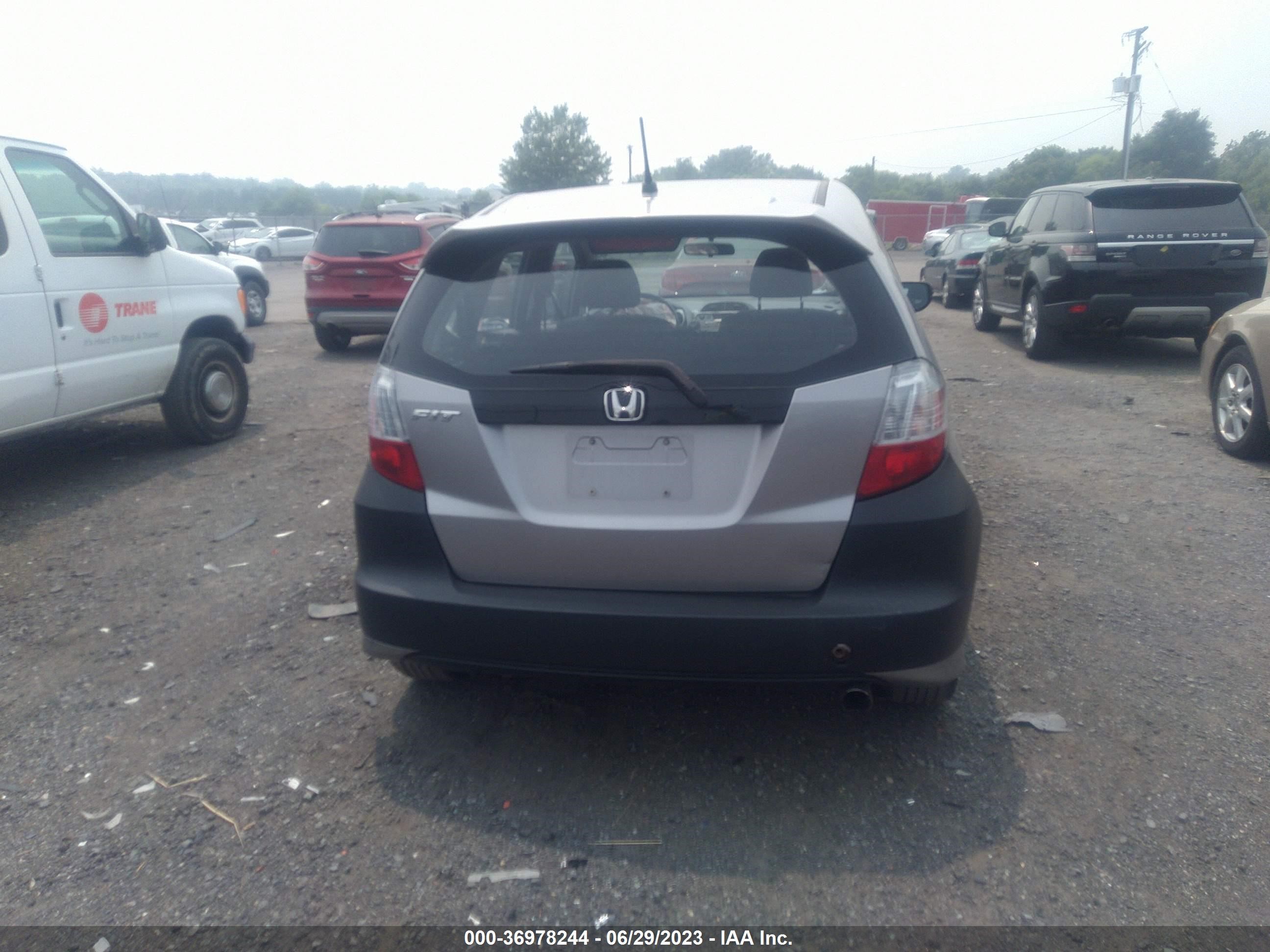 Photo 15 VIN: JHMGE8H48AS026596 - HONDA FIT 