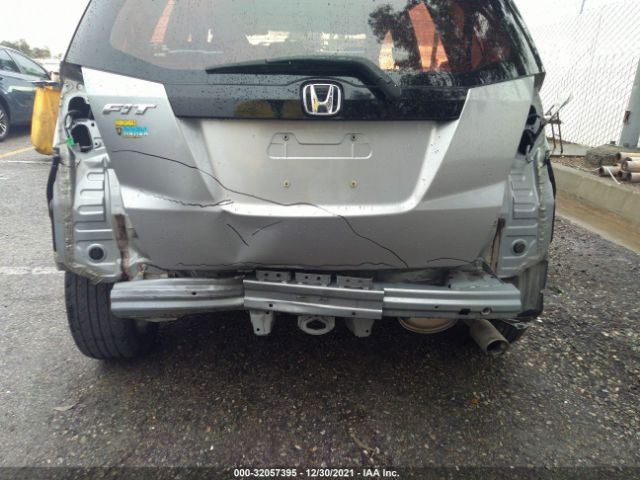 Photo 5 VIN: JHMGE8H49AC013950 - HONDA FIT 